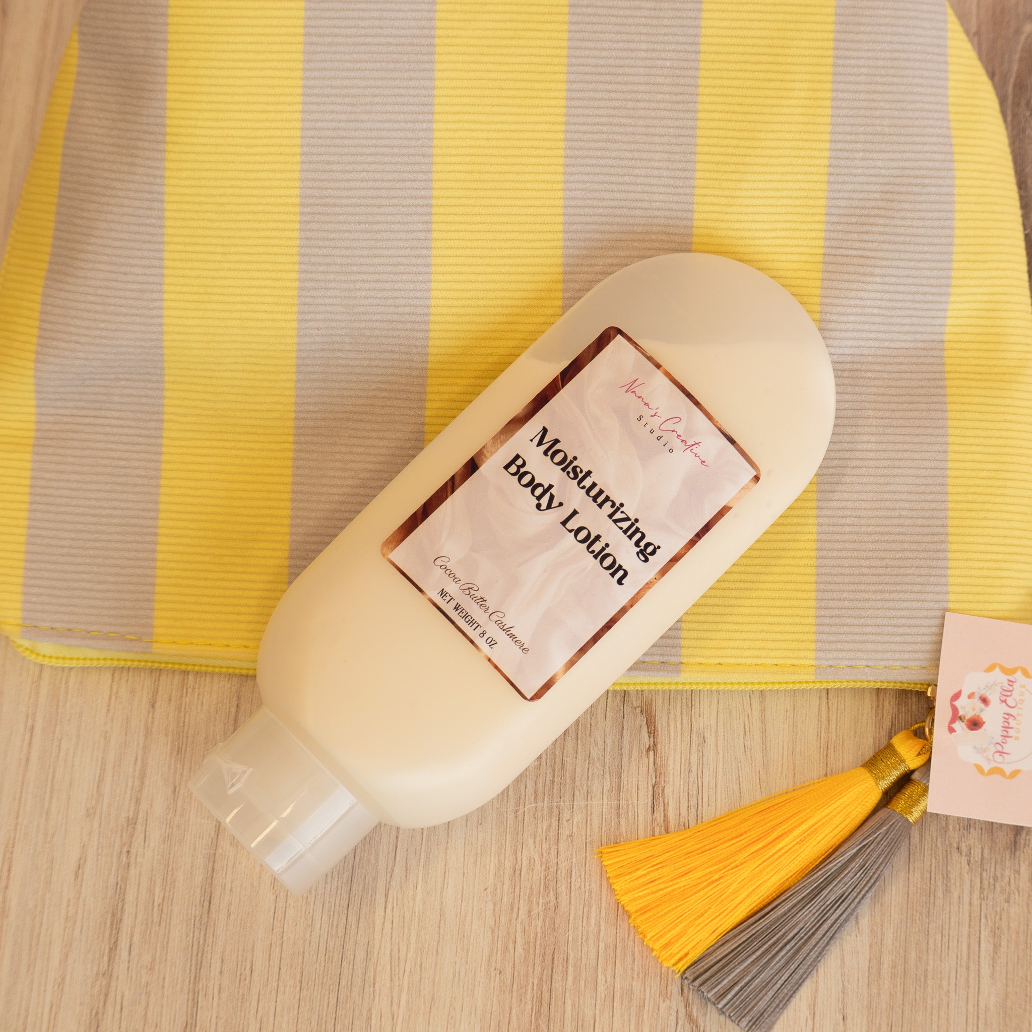 Lightweight Hydrating Body Lotion: Cocoa Butter Cashmere