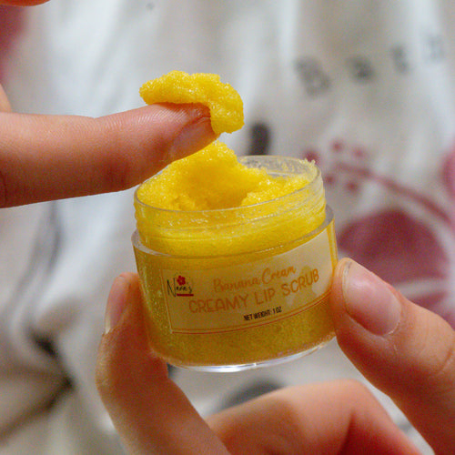 Banana Cream Creamy Lip Scrub