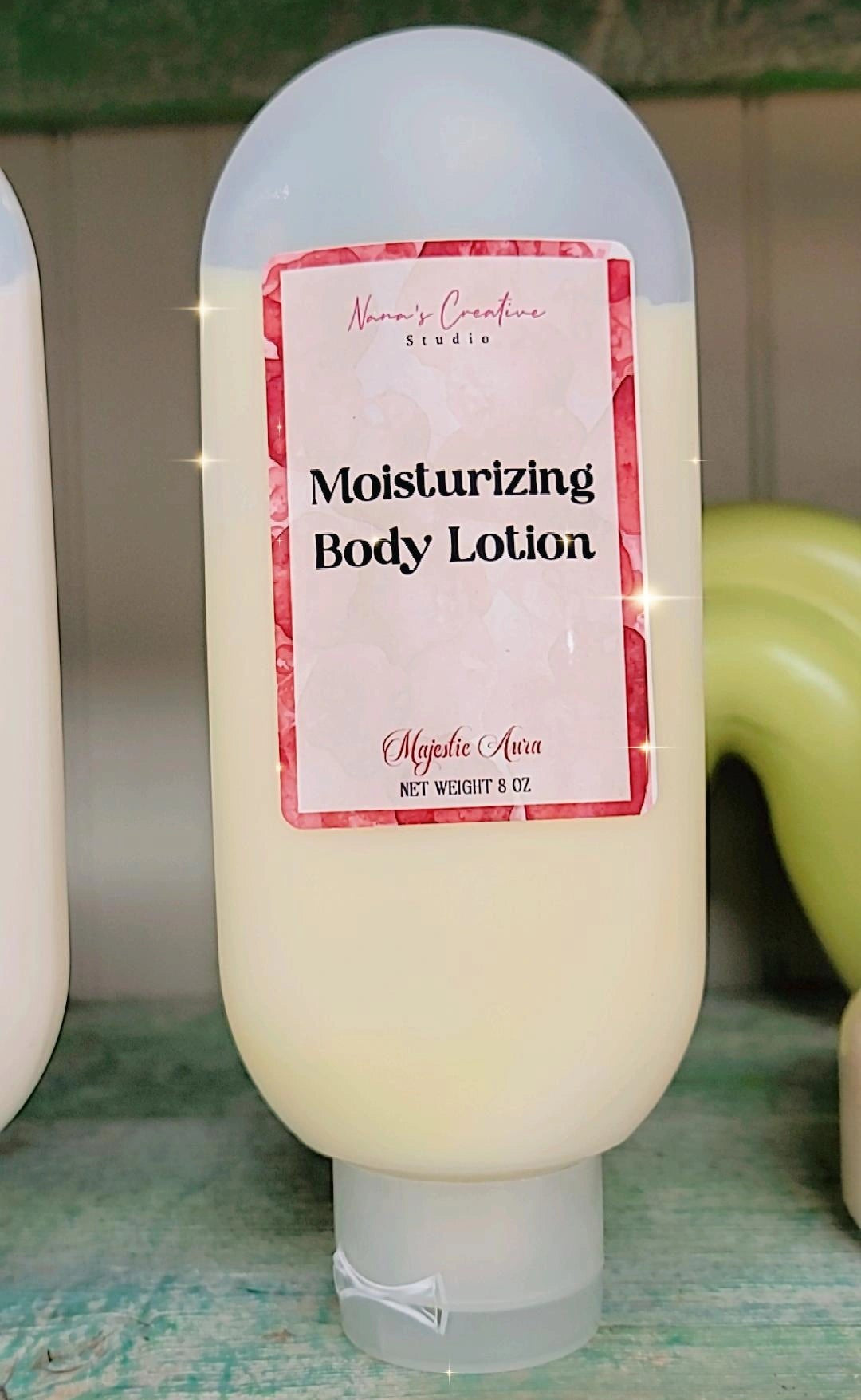 Lightweight Hydrating Body Lotion: Majestic Aura