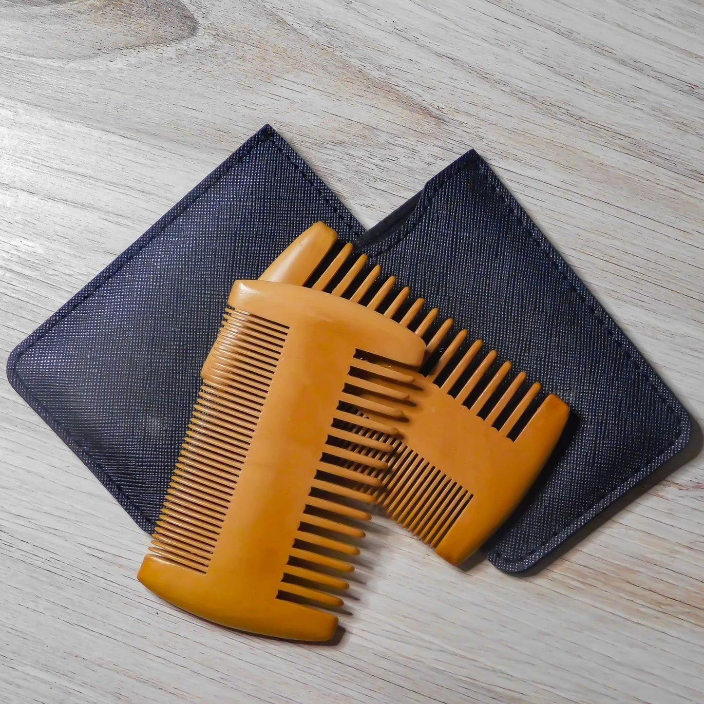 Natural Sandalwood Beard Comb - Nana's Creative Studio